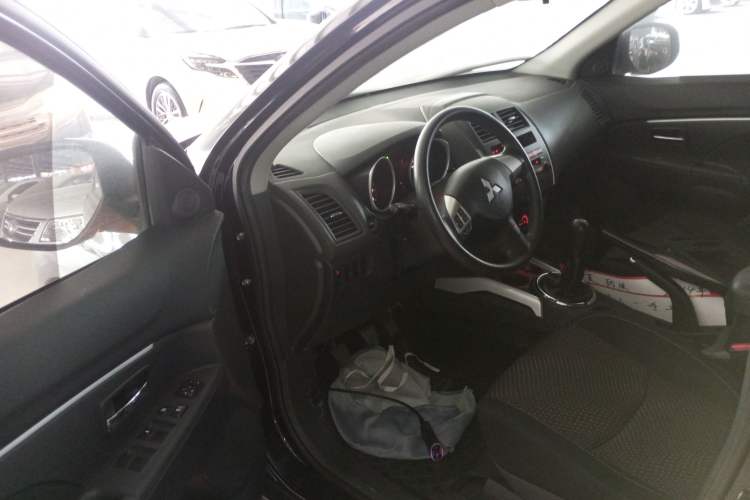 Used Mitsubishi ASX 2013 1.6L Manual Two-Wheel Drive Standard Edition Driver Seat