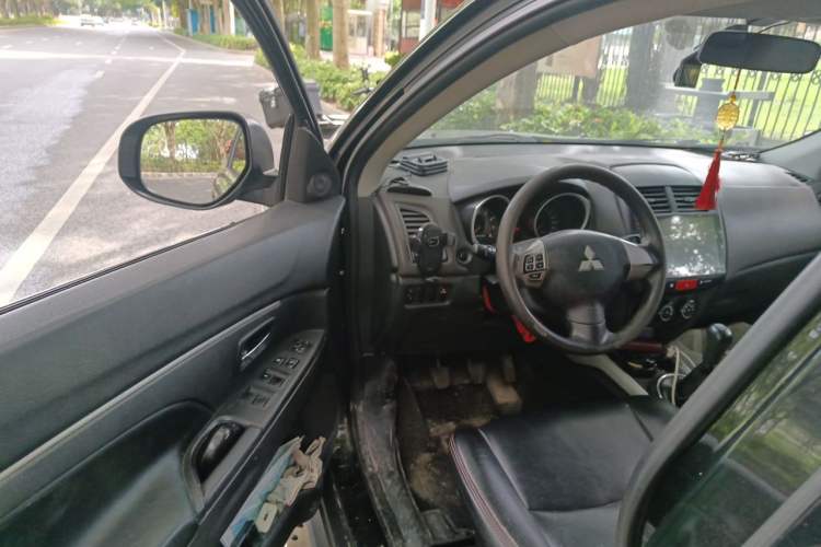 Used Mitsubishi ASX 2013 1.6L Manual Two-Wheel Drive Standard Edition Driver Seat