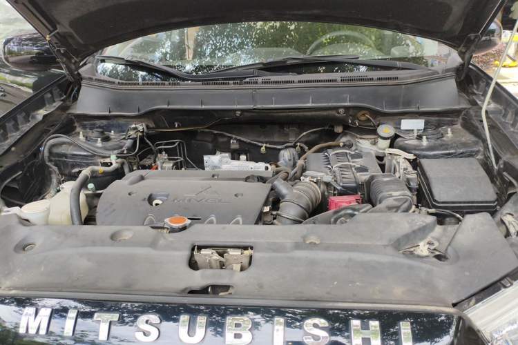 Used Mitsubishi ASX 2013 2.0L Manual Two-Wheel Drive Comfort Edition Engine Bay