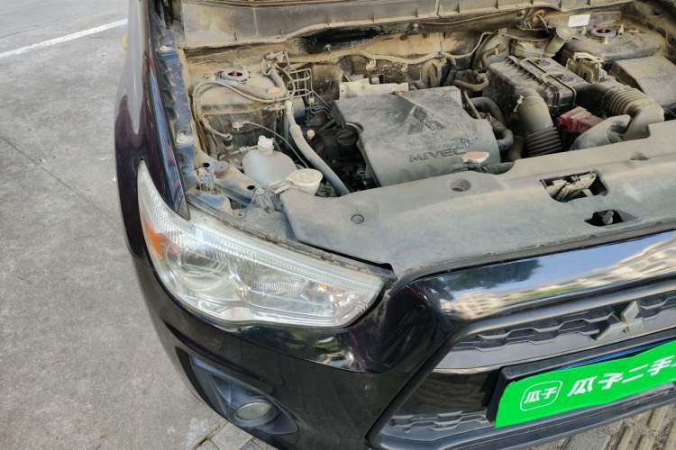 Used Mitsubishi ASX 2013 1.6L Manual Two-Wheel Drive Standard Edition Engine Bay Right