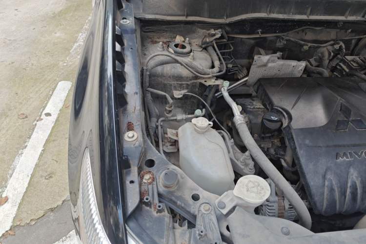 Used Mitsubishi ASX 2013 1.6L Manual Two-Wheel Drive Standard Edition Engine Bay Right