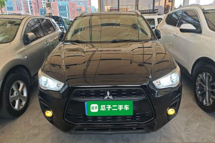 Used Mitsubishi ASX 2013 2.0L CVT Two-Wheel Drive Elite Edition Front