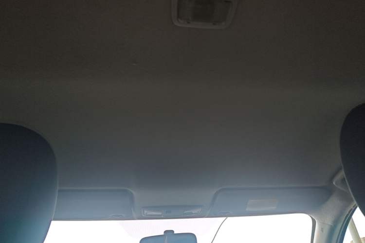 Used Mitsubishi ASX 2013 2.0L CVT Two-Wheel Drive Elite Edition Headliner