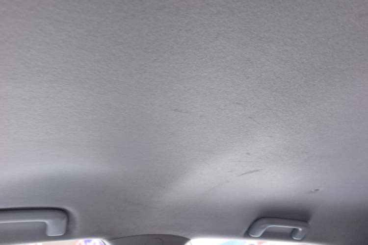 Used Mitsubishi ASX 2013 2.0L CVT Two-Wheel Drive Elite Edition Headliner