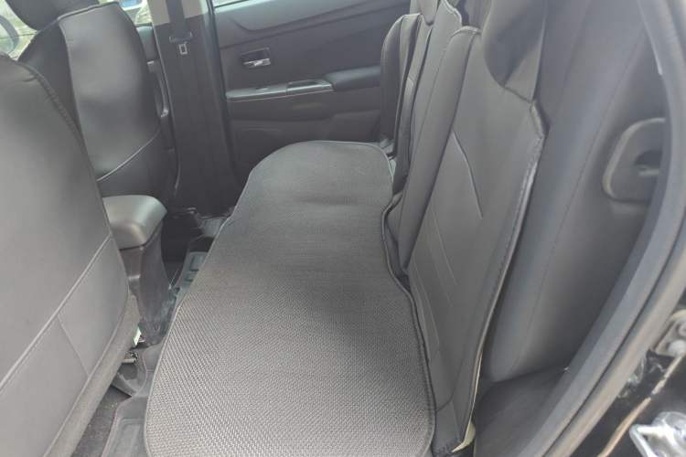 Used Mitsubishi ASX 2013 1.6L Manual Two-Wheel Drive Standard Edition Interior 4