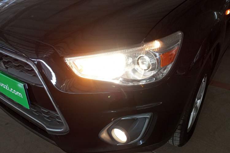 Used Mitsubishi ASX 2013 1.6L Manual Two-Wheel Drive Standard Edition Left Front Headlight