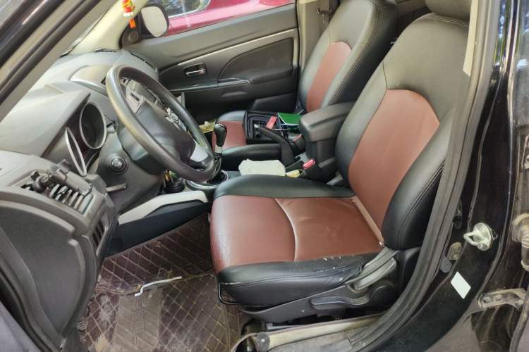 Used Mitsubishi ASX 2013 1.6L Manual Two-Wheel Drive Standard Edition Left Front Seat