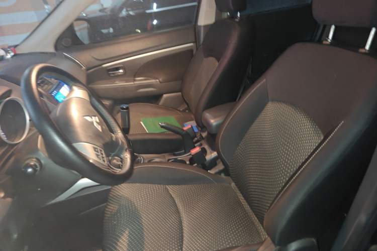Used Mitsubishi ASX 2013 1.6L Manual Two-Wheel Drive Standard Edition Left Front Seat