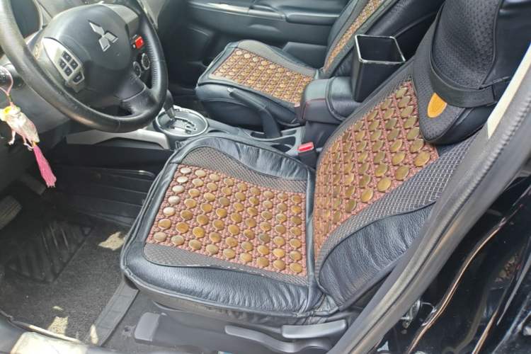 Used Mitsubishi ASX 2013 2.0L CVT Two-Wheel Drive Elite Edition Left Front Seat