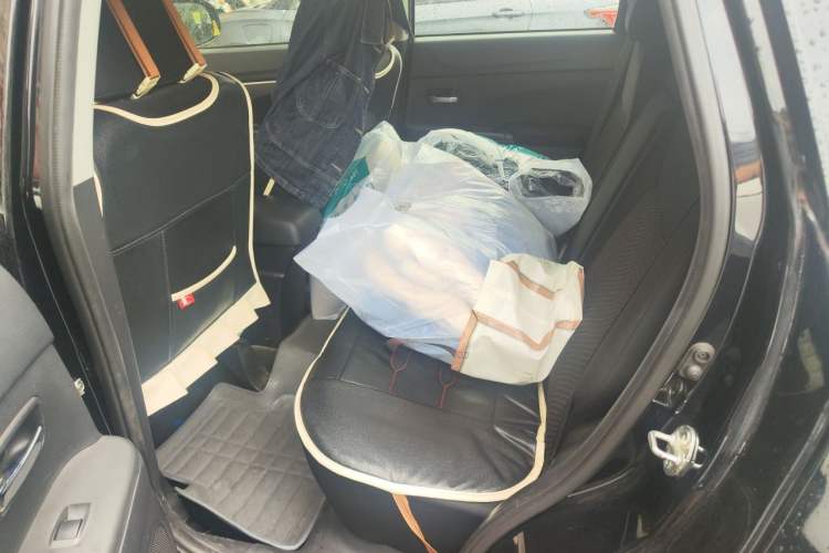Used Mitsubishi ASX 2013 2.0L CVT Two-Wheel Drive Elite Edition Left Rear Seat