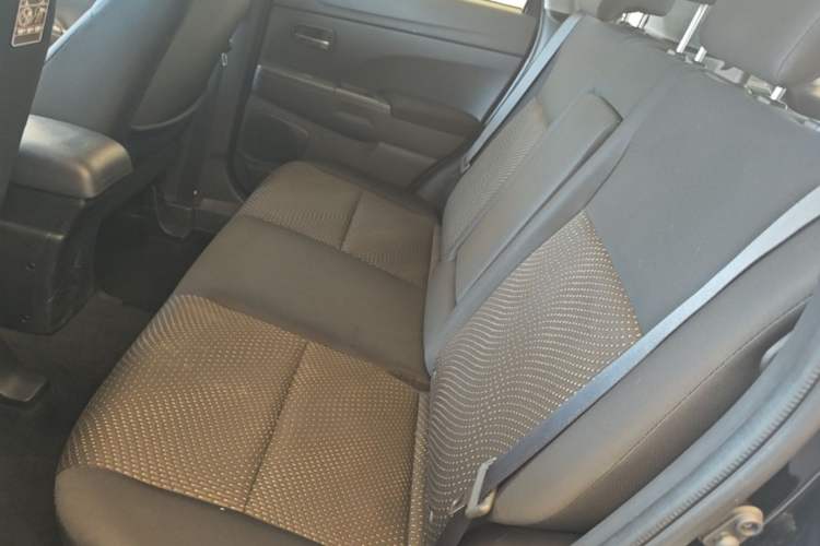 Used Mitsubishi ASX 2013 2.0L CVT Two-Wheel Drive Elite Edition Left Rear Seat