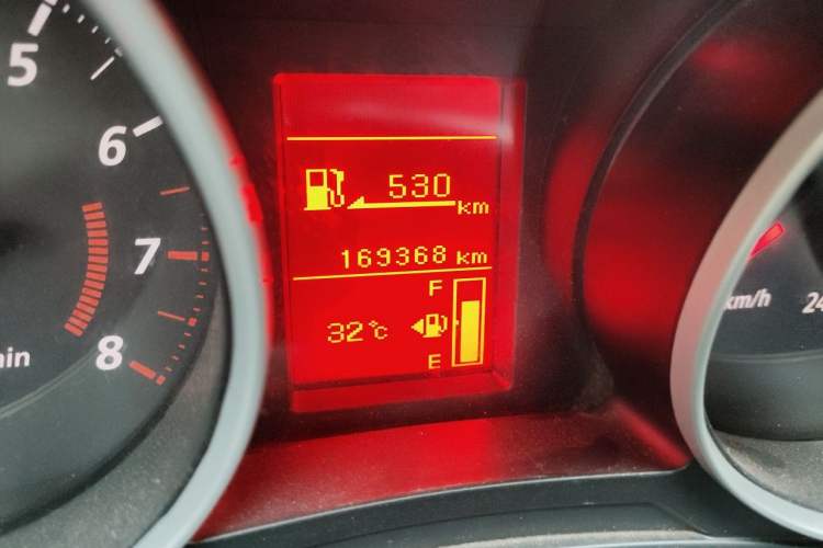 Used Mitsubishi ASX 2013 1.6L Manual Two-Wheel Drive Standard Edition Odometer Close Up