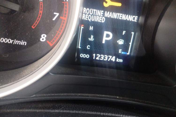 Used Mitsubishi ASX 2013 2.0L CVT Four-Wheel Drive Premium Edition Odometer Close Up