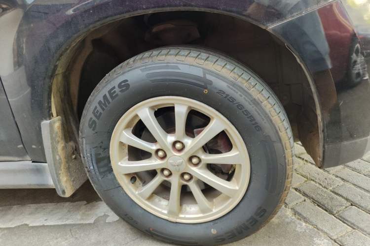 Used Mitsubishi ASX 2013 1.6L Manual Two-Wheel Drive Standard Edition Right Front Wheel Hub