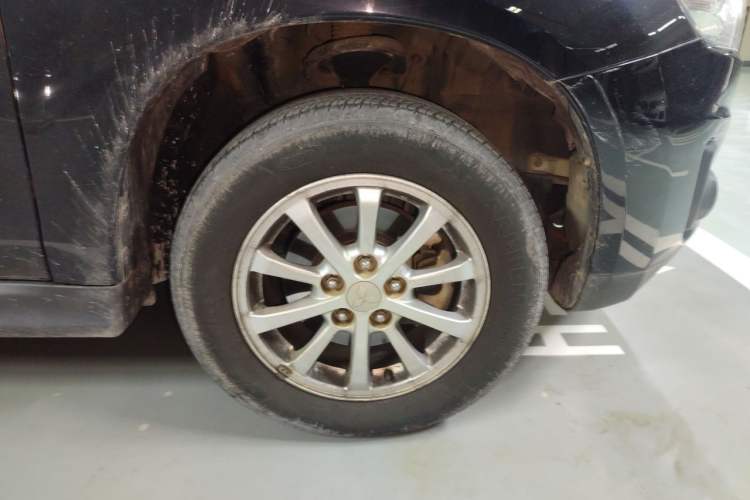 Used Mitsubishi ASX 2013 2.0L Manual Two-Wheel Drive Comfort Edition Right Front Wheel Hub