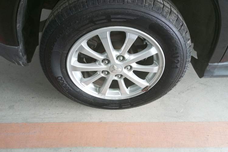 Used Mitsubishi ASX 2013 1.6L Manual Two-Wheel Drive Standard Edition Right Rear Wheel Hub