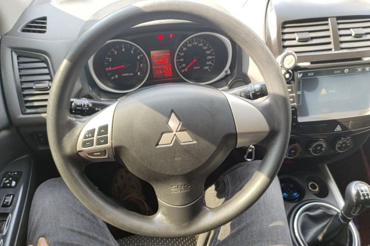 Used Mitsubishi ASX 2013 1.6L Manual Two-Wheel Drive Standard Edition Steering Wheel