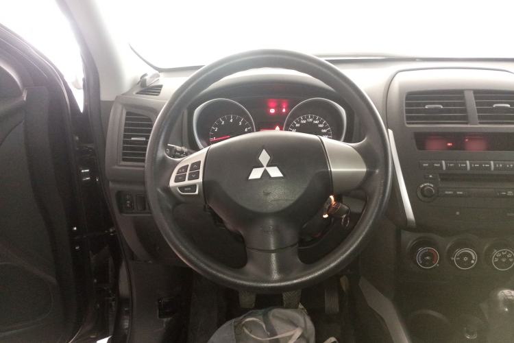 Used Mitsubishi ASX 2013 1.6L Manual Two-Wheel Drive Standard Edition Steering Wheel