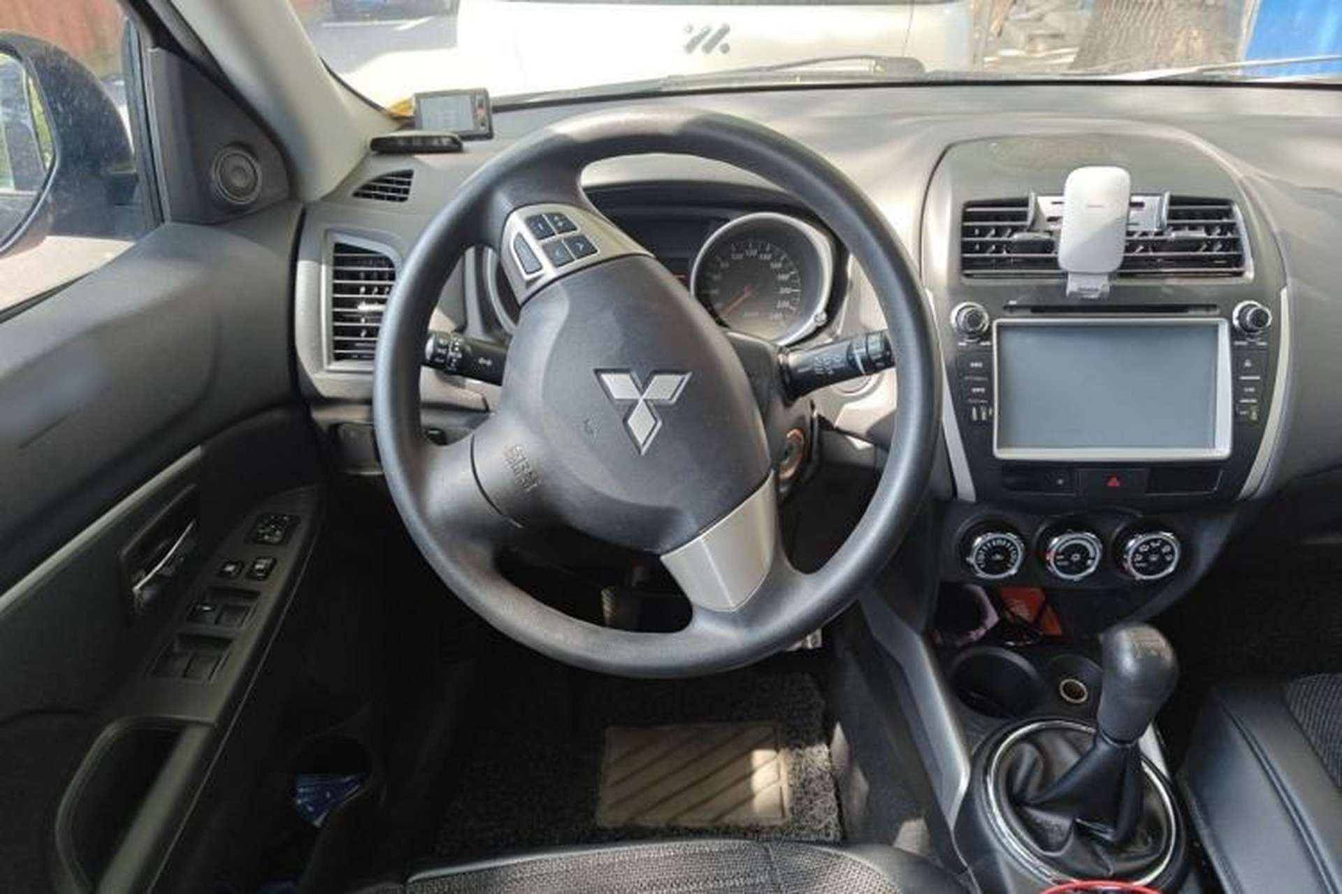 Used Mitsubishi ASX 2013 2.0L Manual Two-Wheel Drive Comfort Edition Steering Wheel