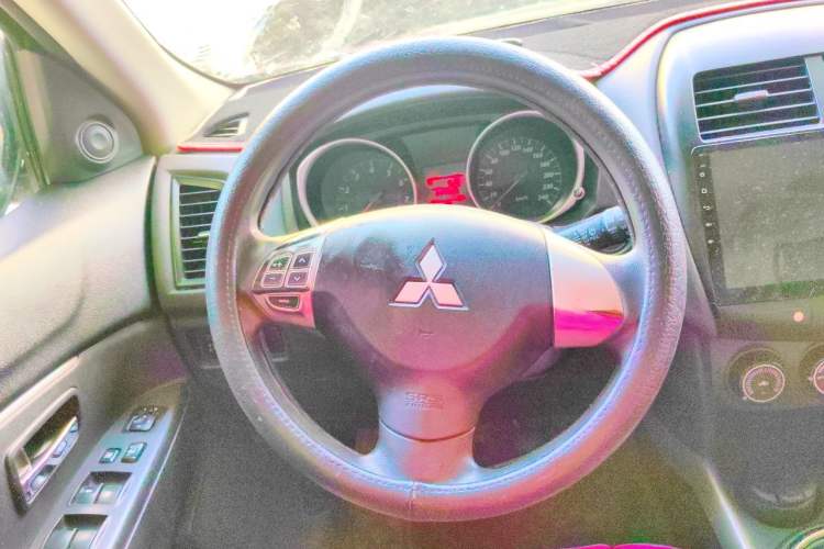 Used Mitsubishi ASX 2013 1.6L Manual Two-Wheel Drive Standard Edition Steering Wheel