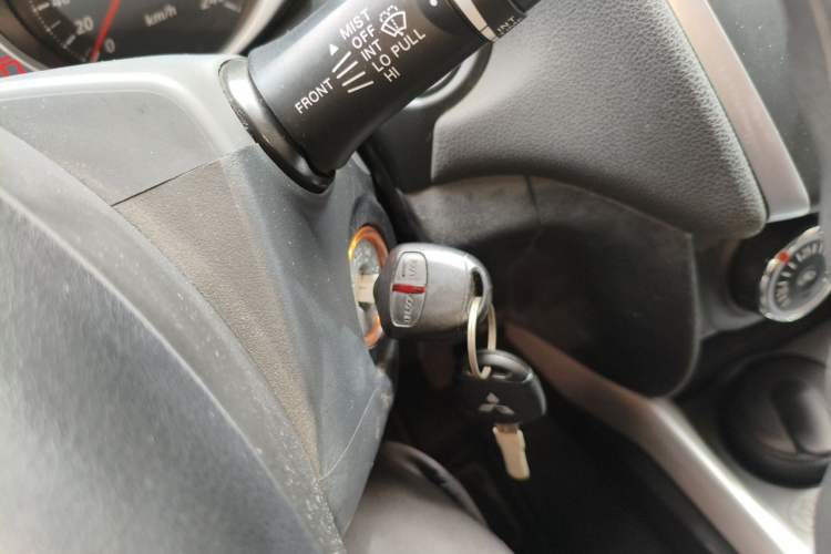 Used Mitsubishi ASX 2013 2.0L Manual Two-Wheel Drive Comfort Edition Vehicle Key