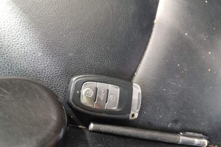 Used Mitsubishi ASX 2013 1.6L Manual Two-Wheel Drive Standard Edition Vehicle Key