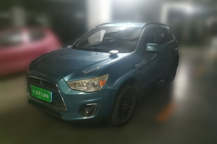 Used Mitsubishi ASX 2013 2.0L CVT Two-Wheel Drive Luxury Edition Guazi used car, China used car export, Used car for sale, Used cars, Cheapest cars for sale