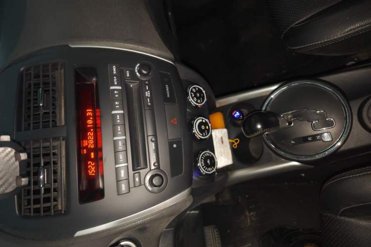 Used Mitsubishi ASX 2013 2.0L CVT Two-Wheel Drive Luxury Edition Audio And AC Panel