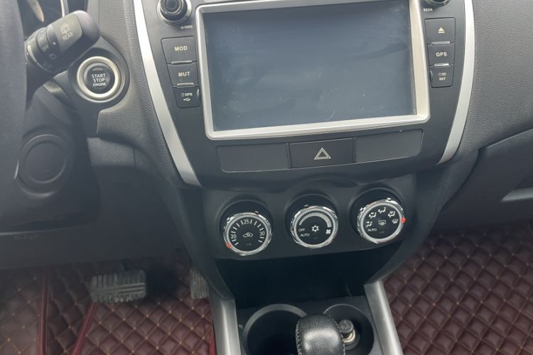 Used Mitsubishi ASX 2013 2.0L CVT Two-Wheel Drive Luxury Edition Audio And AC Panel