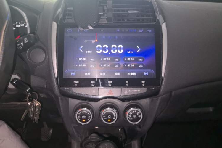 Used Mitsubishi ASX 2013 2.0L Manual Two-Wheel Drive Comfort Edition Audio And AC Panel