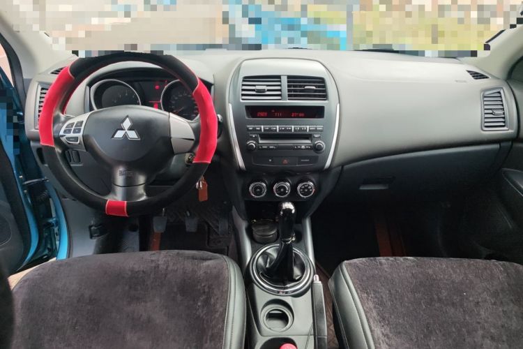 Used Mitsubishi ASX 2013 2.0L Manual Two-Wheel Drive Comfort Edition Center Console