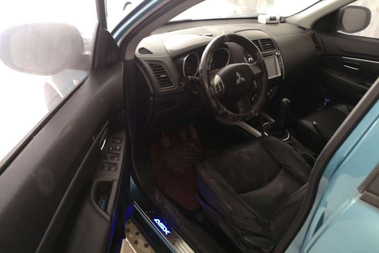 Used Mitsubishi ASX 2013 2.0L Manual Two-Wheel Drive Comfort Edition Driver Seat