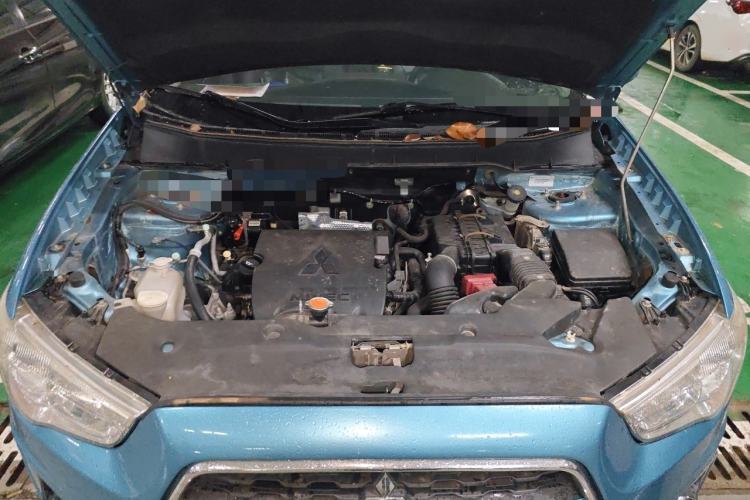 Used Mitsubishi ASX 2013 1.6L Manual Two-Wheel Drive Standard Edition Engine Bay