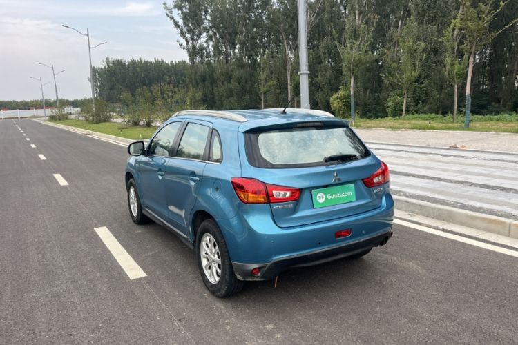 Used Mitsubishi ASX 2013 2.0L CVT Two-Wheel Drive Luxury Edition Exterior 4