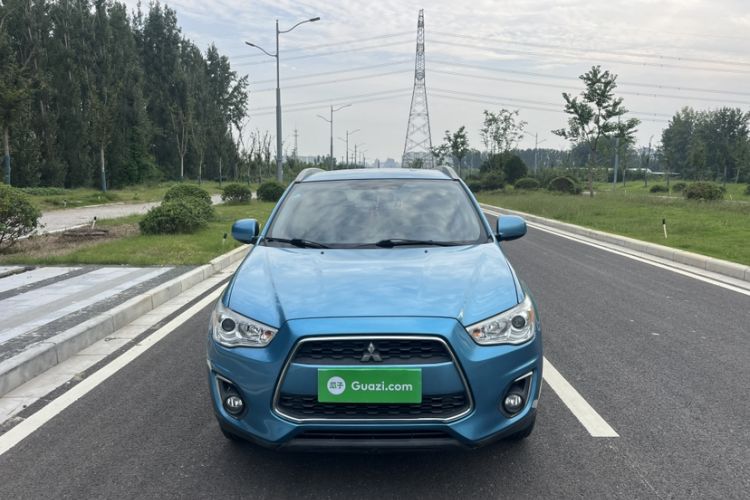 Used Mitsubishi ASX 2013 2.0L CVT Two-Wheel Drive Luxury Edition Exterior 6