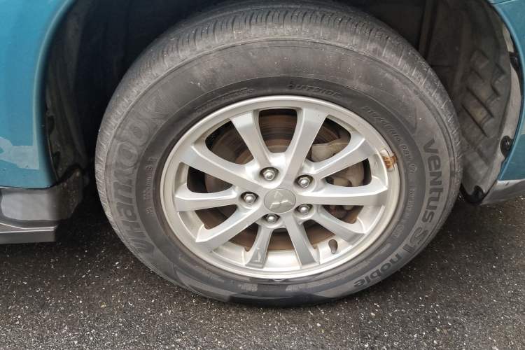 Used Mitsubishi ASX 2013 1.6L Manual Two-Wheel Drive Standard Edition Exterior 7