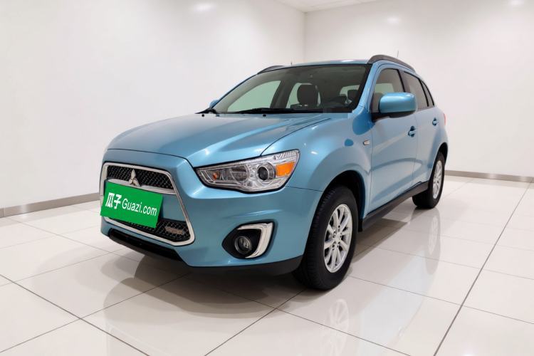 Used Mitsubishi ASX 2013 2.0L Manual Two-Wheel Drive Comfort Edition Guazi used car, China used car export, Used car for sale, Used  cars, Cheapest cars for sale