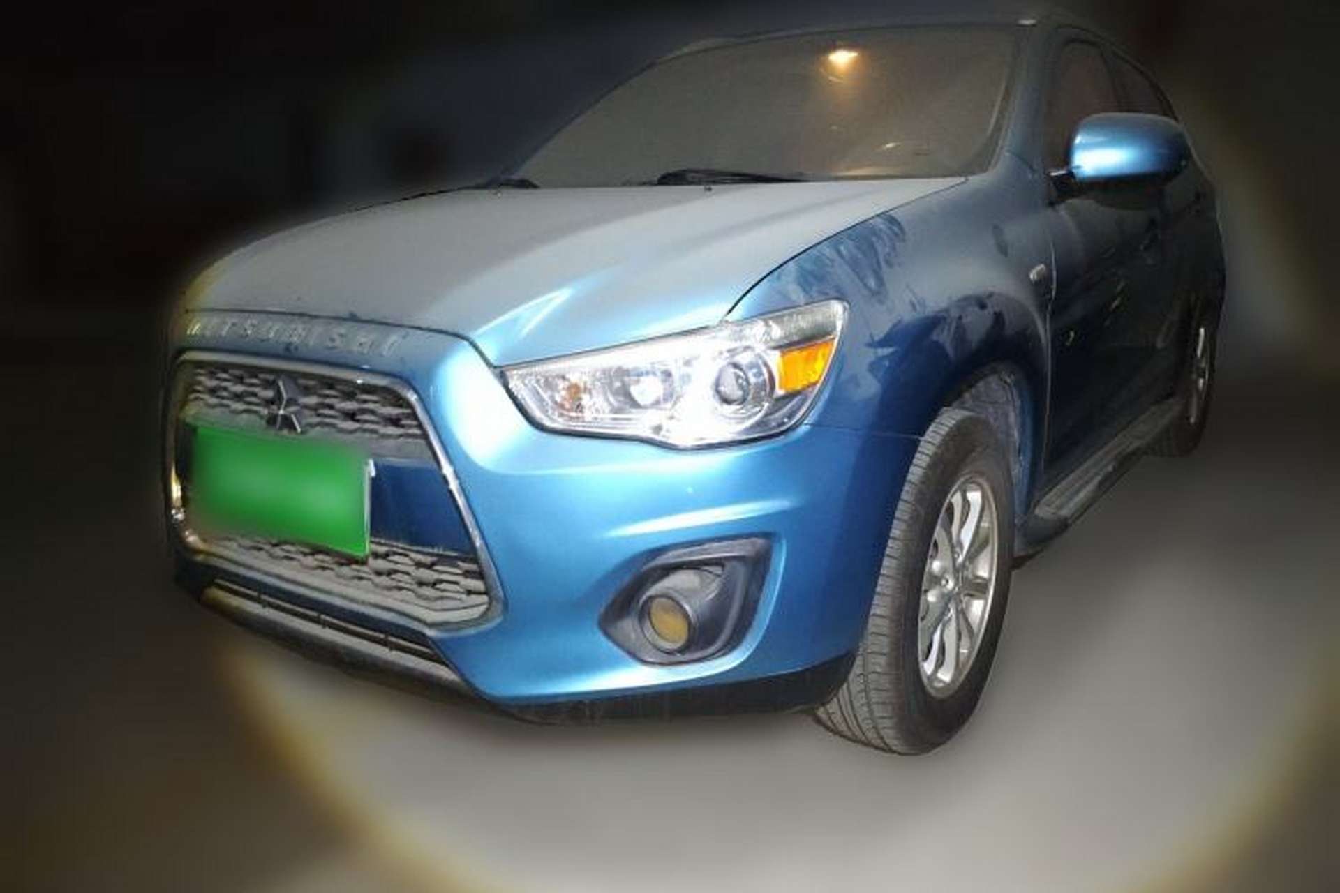 Used Mitsubishi ASX 2013 2.0L CVT Two-Wheel Drive Elite Edition Front Left 45 Deg