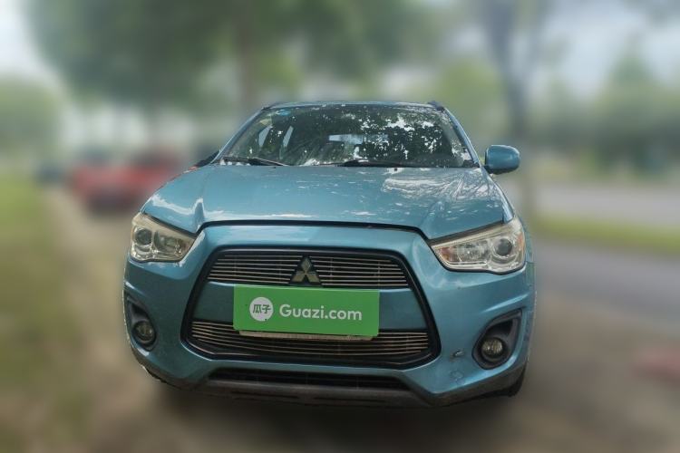 Used Mitsubishi ASX 2013 2.0L CVT Two-Wheel Drive Elite Edition Front