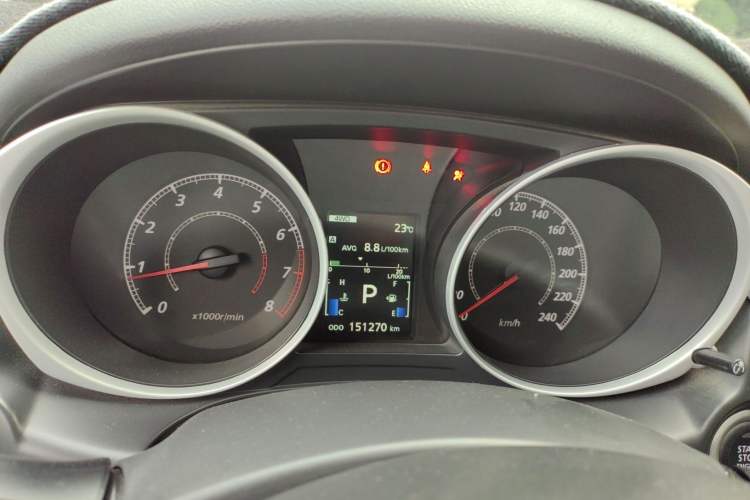 Used Mitsubishi ASX 2013 2.0L CVT Four-Wheel Drive Premium Edition Instrument Cluster