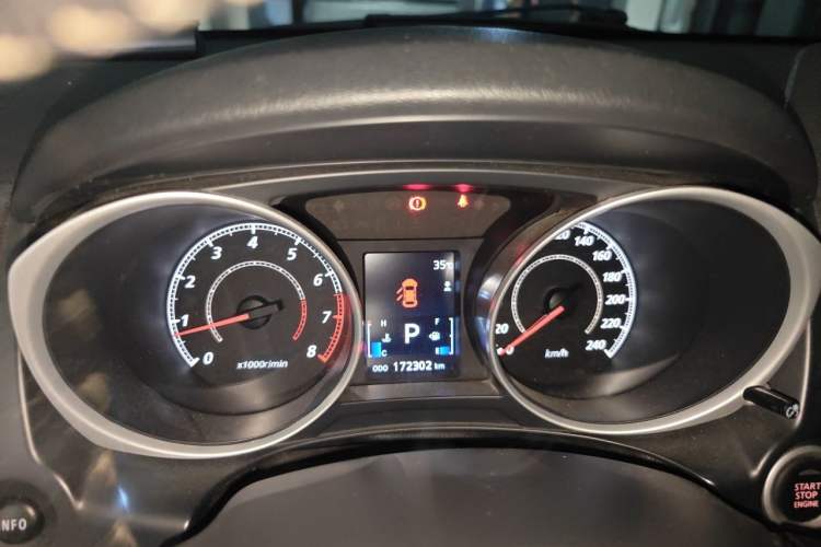 Used Mitsubishi ASX 2013 2.0L CVT Two-Wheel Drive Luxury Edition Instrument Cluster