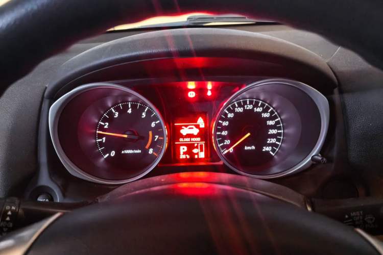 Used Mitsubishi ASX 2013 2.0L CVT Two-Wheel Drive Elite Edition Instrument Cluster