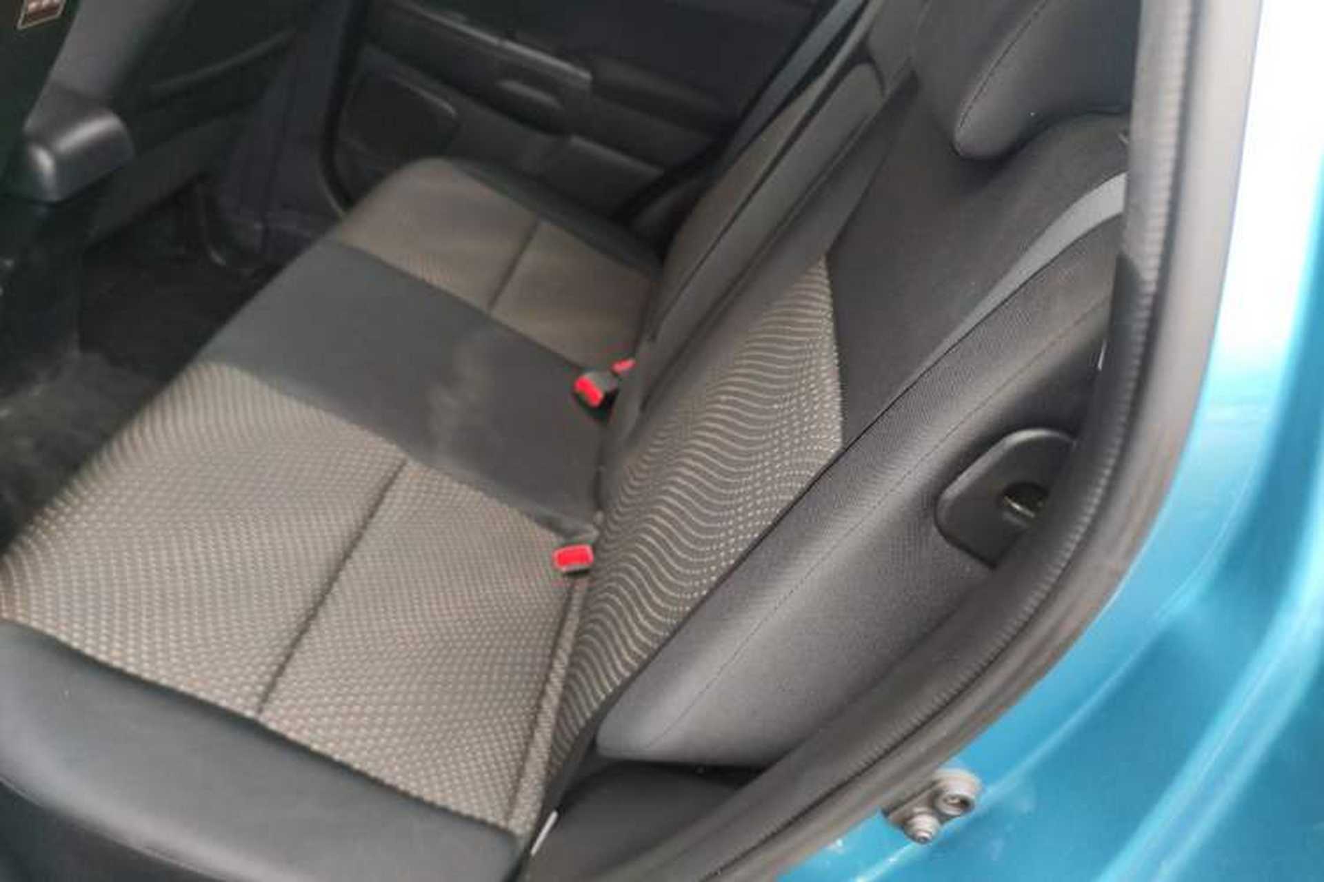 Used Mitsubishi ASX 2013 2.0L CVT Two-Wheel Drive Elite Edition Interior 4