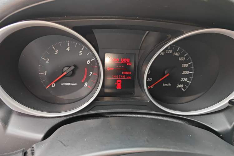 Used Mitsubishi ASX 2013 1.6L Manual Two-Wheel Drive Standard Edition Odometer Close Up