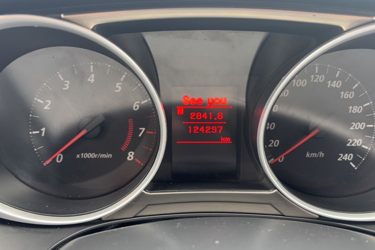 Used Mitsubishi ASX 2013 2.0L CVT Two-Wheel Drive Elite Edition Odometer Close Up