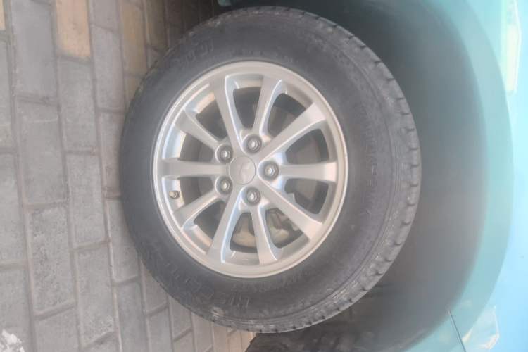 Used Mitsubishi ASX 2013 1.6L Manual Two-Wheel Drive Standard Edition Right Front Wheel Hub
