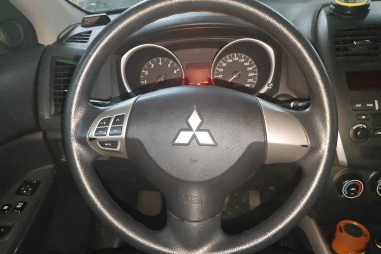 Used Mitsubishi ASX 2013 1.6L Manual Two-Wheel Drive Standard Edition Steering Wheel