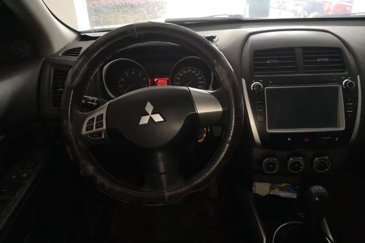 Used Mitsubishi ASX 2013 2.0L Manual Two-Wheel Drive Comfort Edition Steering Wheel