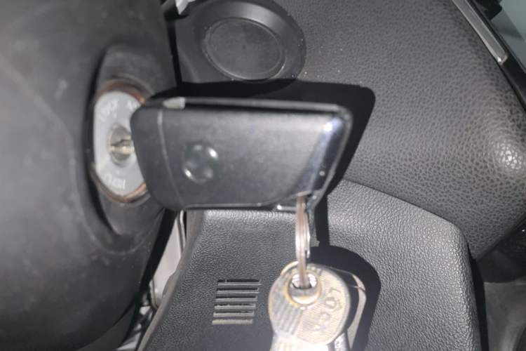 Used Mitsubishi ASX 2013 2.0L Manual Two-Wheel Drive Comfort Edition Vehicle Key