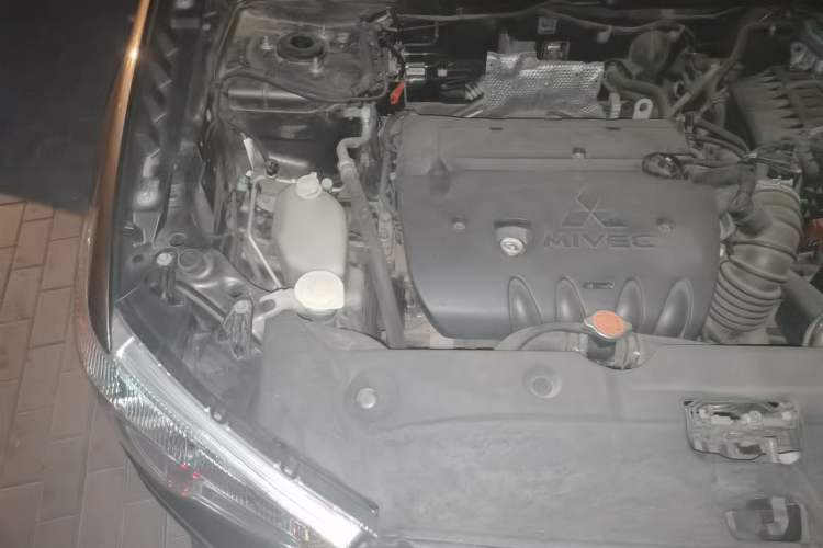 Used Mitsubishi ASX 2013 2.0L Manual Two-Wheel Drive Comfort Edition Engine Bay Right